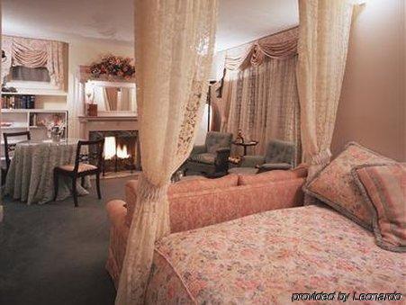 Humboldt House Bed & Breakfast Виктория Стая снимка